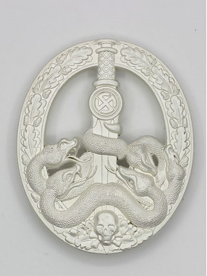 Replica of Anti-Partisan Guerrilla Warfare Badge ( Bandenkampfabzeichen)  in Silver (WWII German Badges) for Sale (by ww2onlineshop.com)