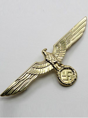 Replica of Heer Breast Eagle in Gold (WWII German Badges) for Sale (by ww2onlineshop.com)