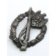 Infantry Assault Badge (Antique Finish) in Silver