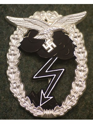 Replica of Luftwaffe Ground Combat Badge (WWII German Badges) for Sale (by ww2onlineshop.com)