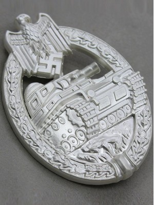 Replica of Panzer Assault Badge (Panzerkampfabzeichen) in Silver (WWII German Badges) for Sale (by ww2onlineshop.com)