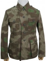 WWII German Army Marsh Sumpfsmuster 44 with Splinter Color Camouflage M40 Field Tunic