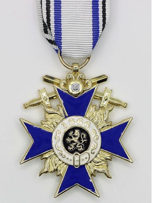 Replica of Bavarian Military Merit Cross 3rd Class (WWI Medals & Awards) for Sale (by ww2onlineshop.com)