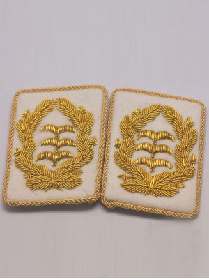 Replica of Luftwaffe General Collar Tabs (German Collar Tabs) for Sale (by ww2onlineshop.com)
