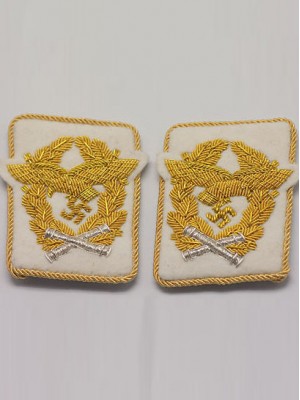 Replica of Luftwaffe Marshal Collar Tabs (German Collar Tabs) for Sale (by ww2onlineshop.com)