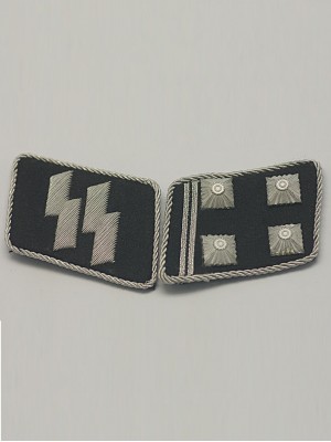 Replica of SS Lt-Col.(SS Obersturmbannfuhrer) Collar Tabs (German Collar Tabs) for Sale (by ww2onlineshop.com)