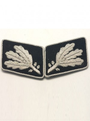 Replica of SS Lt General.(SS Gruppenfuhrer)Collar Tabs prior to 1942 (German Collar Tabs) for Sale (by ww2onlineshop.com)