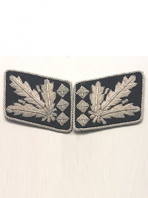 Replica of SS Oberstgruppenfuhrer Collar Tabs (German Collar Tabs) for Sale (by ww2onlineshop.com)