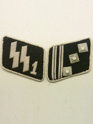Replica of SSVT Captain(SS-Hauptstrumfuhrer) Collar Tabs (German Collar Tabs) for Sale (by ww2onlineshop.com)