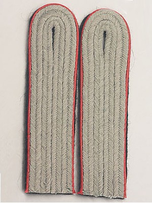Replica of SS Company Grade Officer Shoulder Boards(Artillery) (German Shoulder Boards) for Sale (by ww2onlineshop.com)