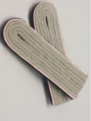 Replica of SS Company Grade Officer Shoulder Boards(Panzer) (German Shoulder Boards) for Sale (by ww2onlineshop.com)