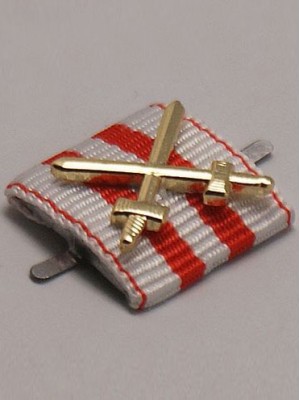 Replica of Austrian War Commemorative Medal with Swords (Ribbon Bars Devices) for Sale (by ww2onlineshop.com)