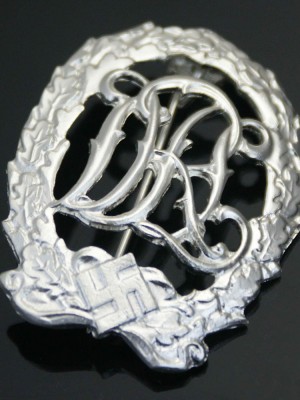 Replica of DRL Sport Badge in Silver (Party & Sport Badges) for Sale (by ww2onlineshop.com)