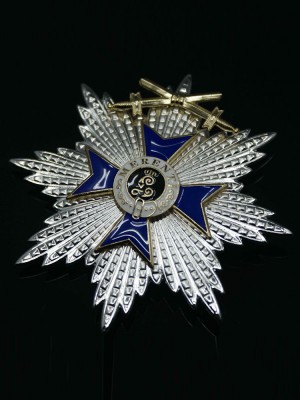 Replica of The Gold Bavarian Military Merit Order (Medals & Awards) for Sale (by ww2onlineshop.com)
